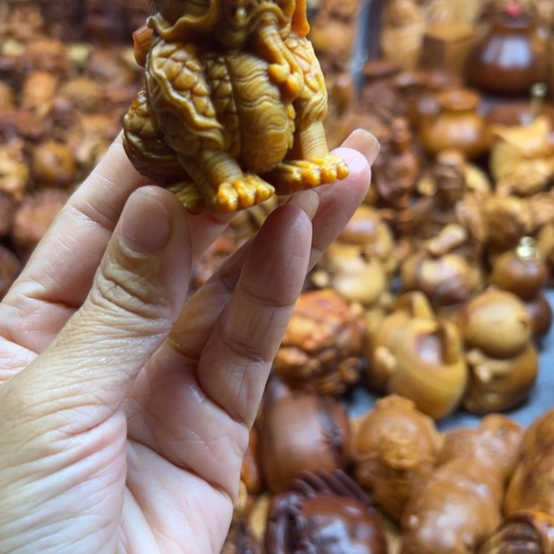 【闪购商品】柏木（崖柏）୧****太行崖柏手把件