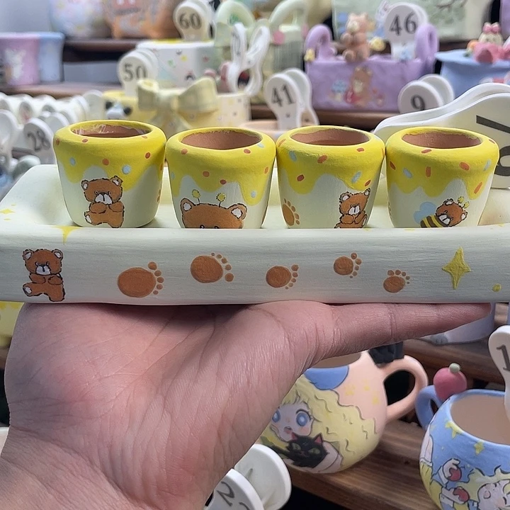 79…..手工手绘花盆