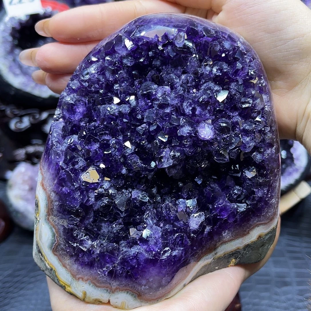 紫晶大型摆件（非配饰）未镶嵌