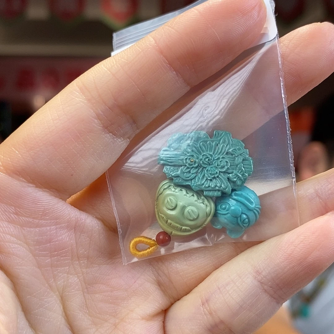 未镶嵌绿松石珠宝奇石