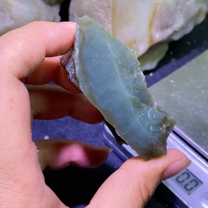未镶嵌和田玉珠宝半成品