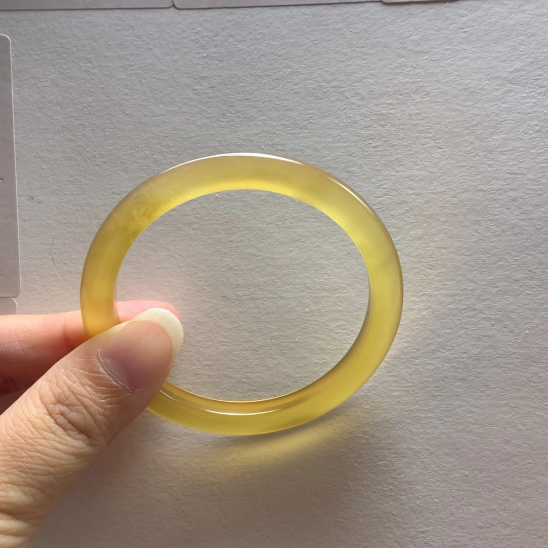 玛瑙/玉髓手镯未镶嵌54