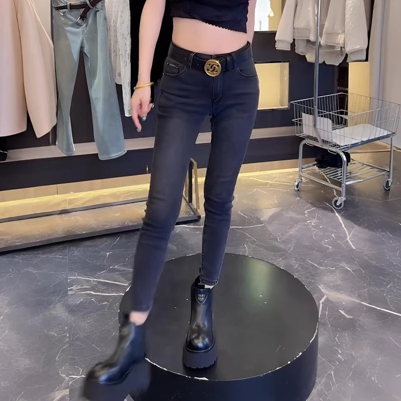 大码百搭弹力显瘦复古直筒牛仔裤2025秋季新款小个子九分铅笔裤女