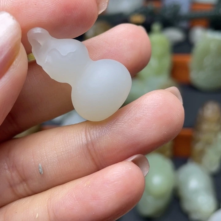 和田玉（白玉）未镶嵌吊坠(不含链)