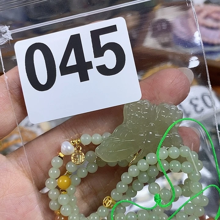 水晶珠宝半成品未镶嵌淡***光