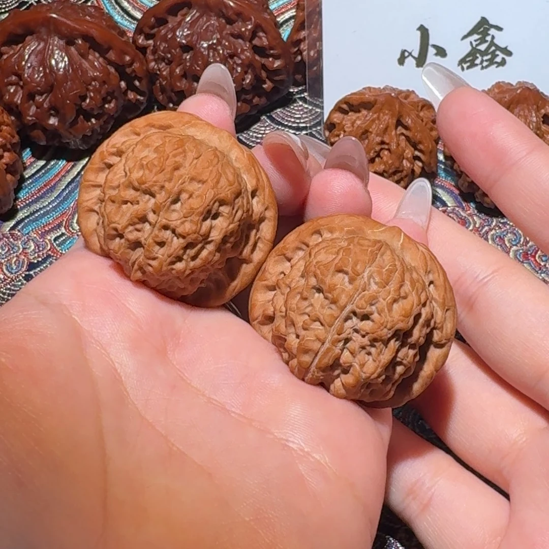 把件核桃777号39血麒麟文玩核桃