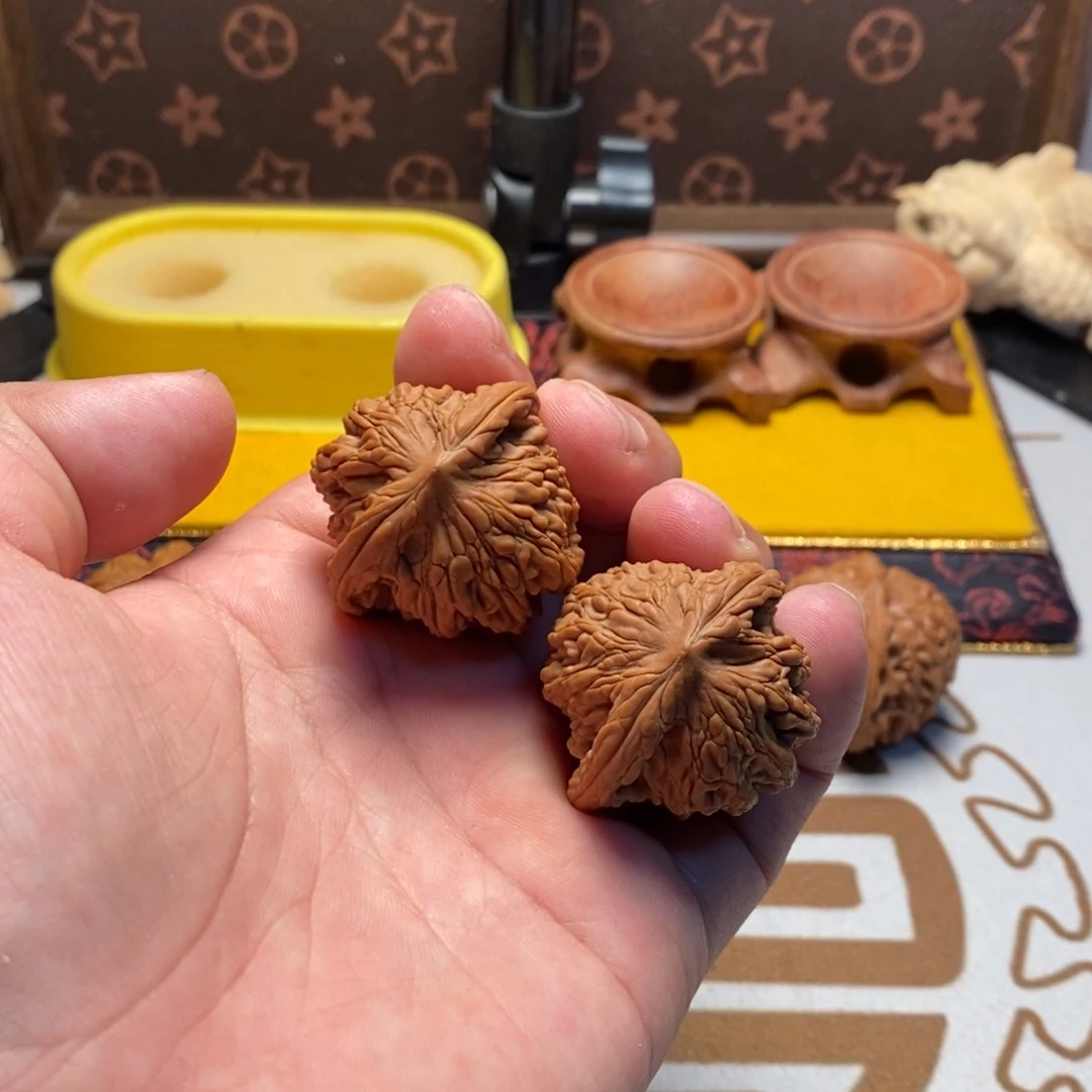 文玩核桃把件全品麦虎