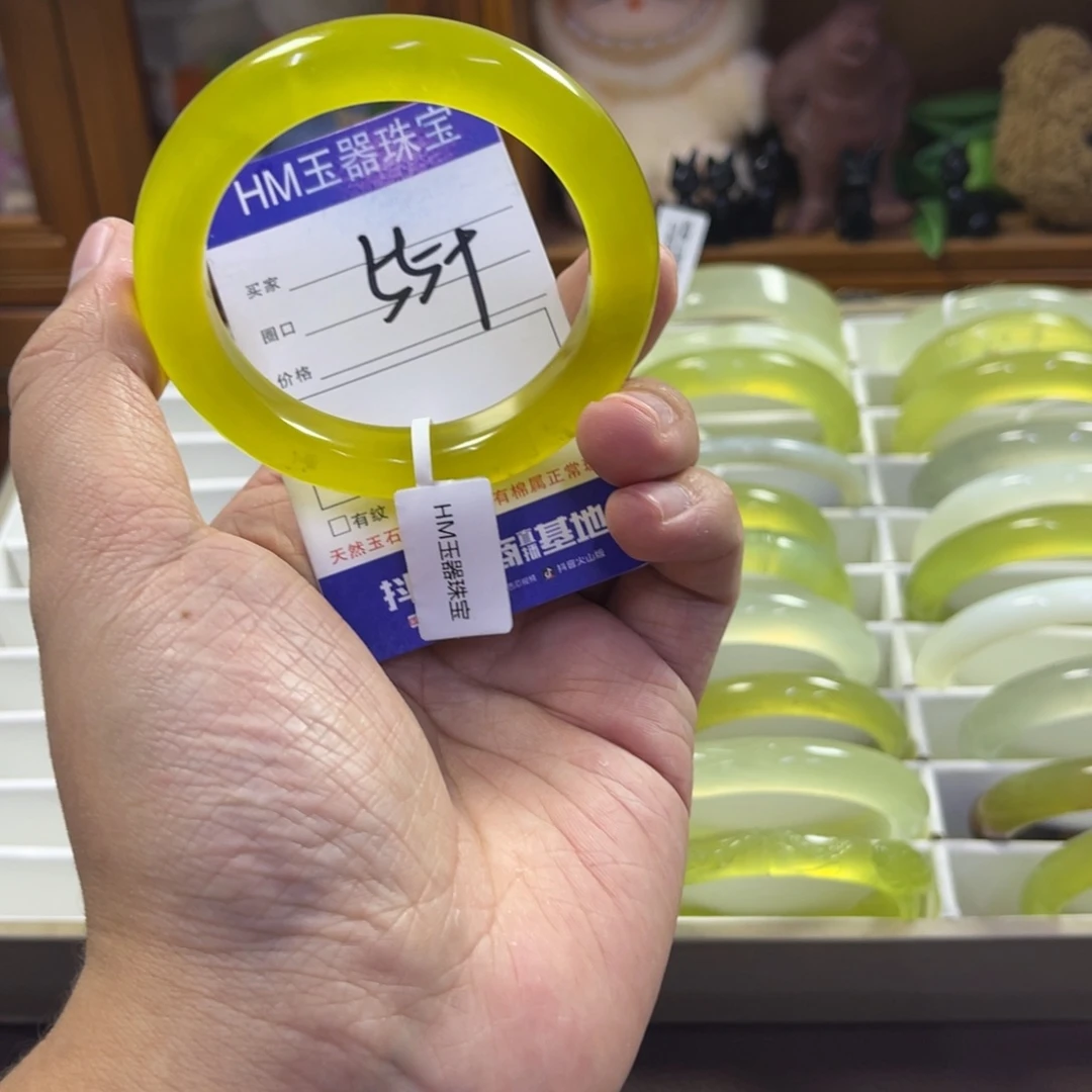 蛇纹石玉未镶嵌手镯311