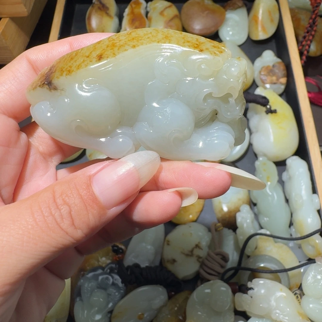 和田玉未镶嵌吊坠(不含链)