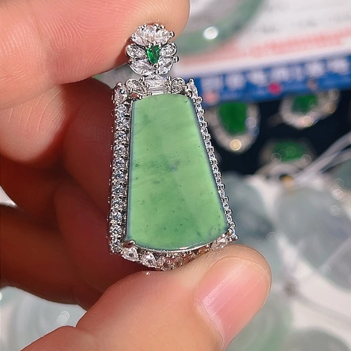 翡翠颈饰未镶嵌2666677,