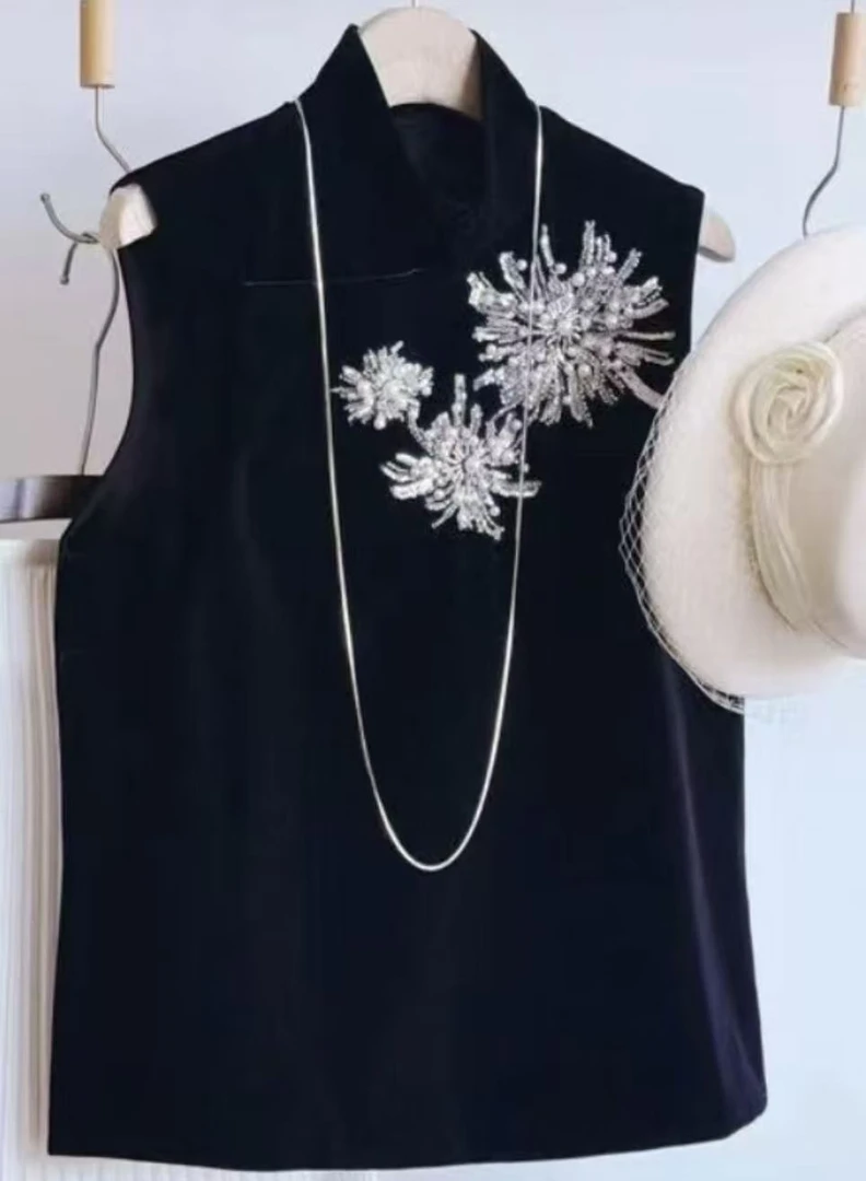 HN新中式国风马甲A字版显瘦高端手工钉珠黑色背心烟花丝绒马甲