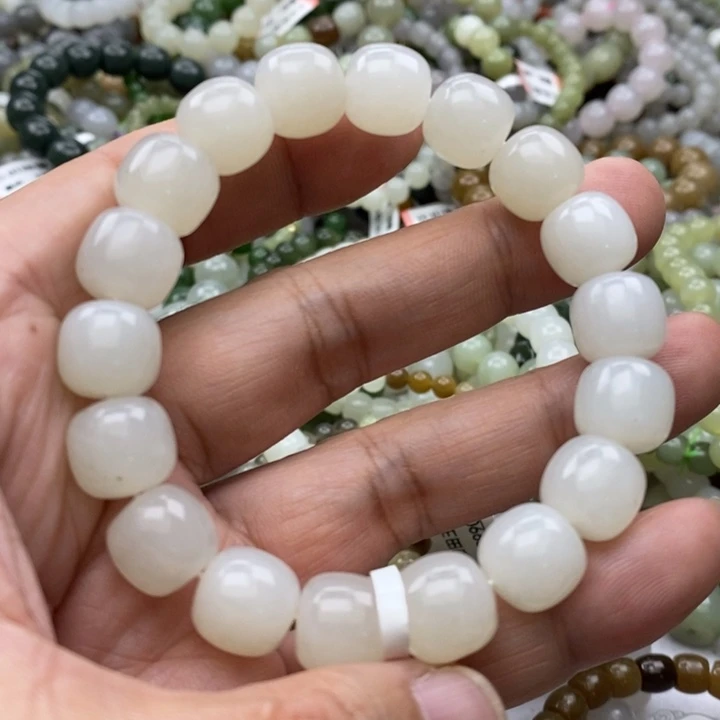 和田玉未镶嵌手链