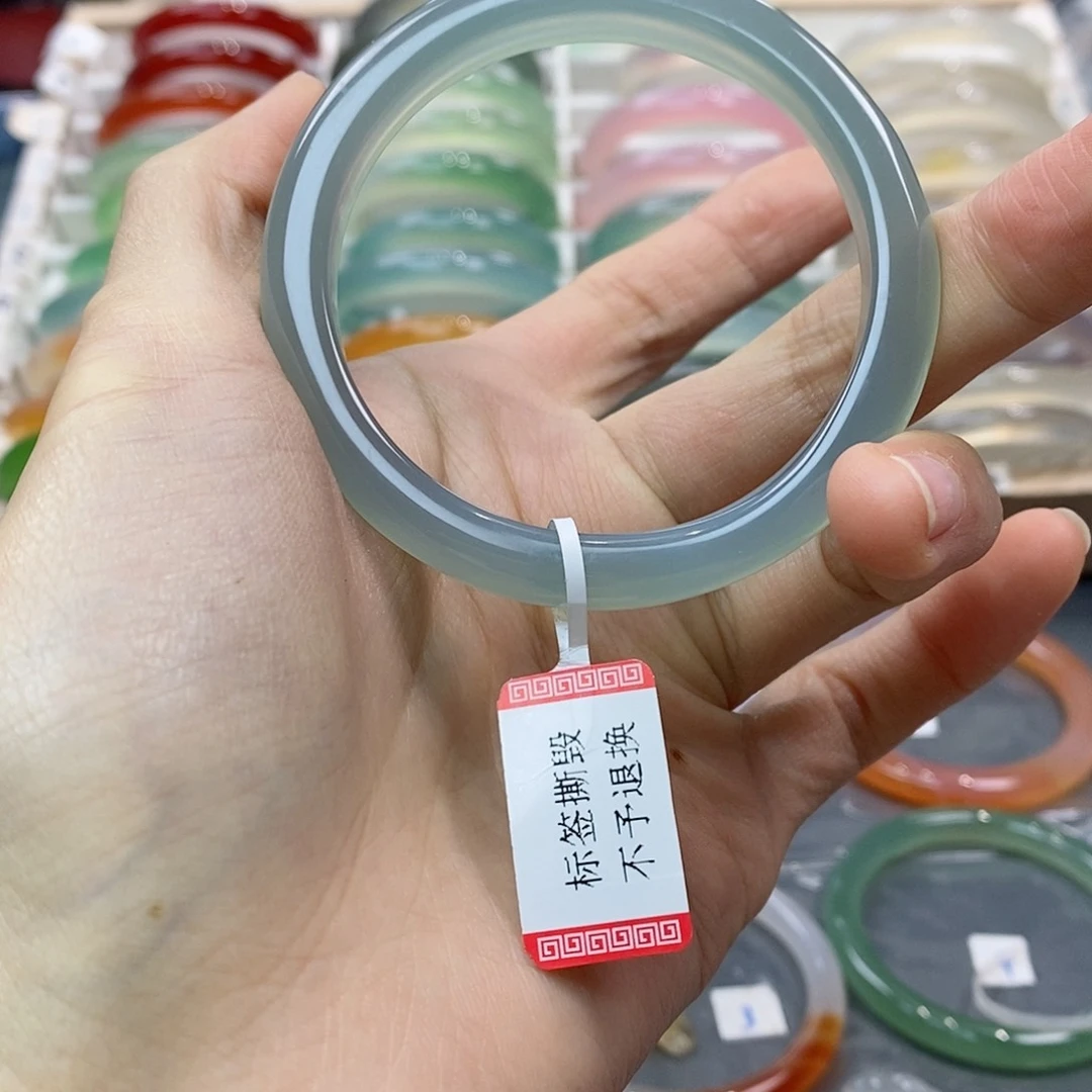 玛瑙/玉髓手镯未镶嵌妮