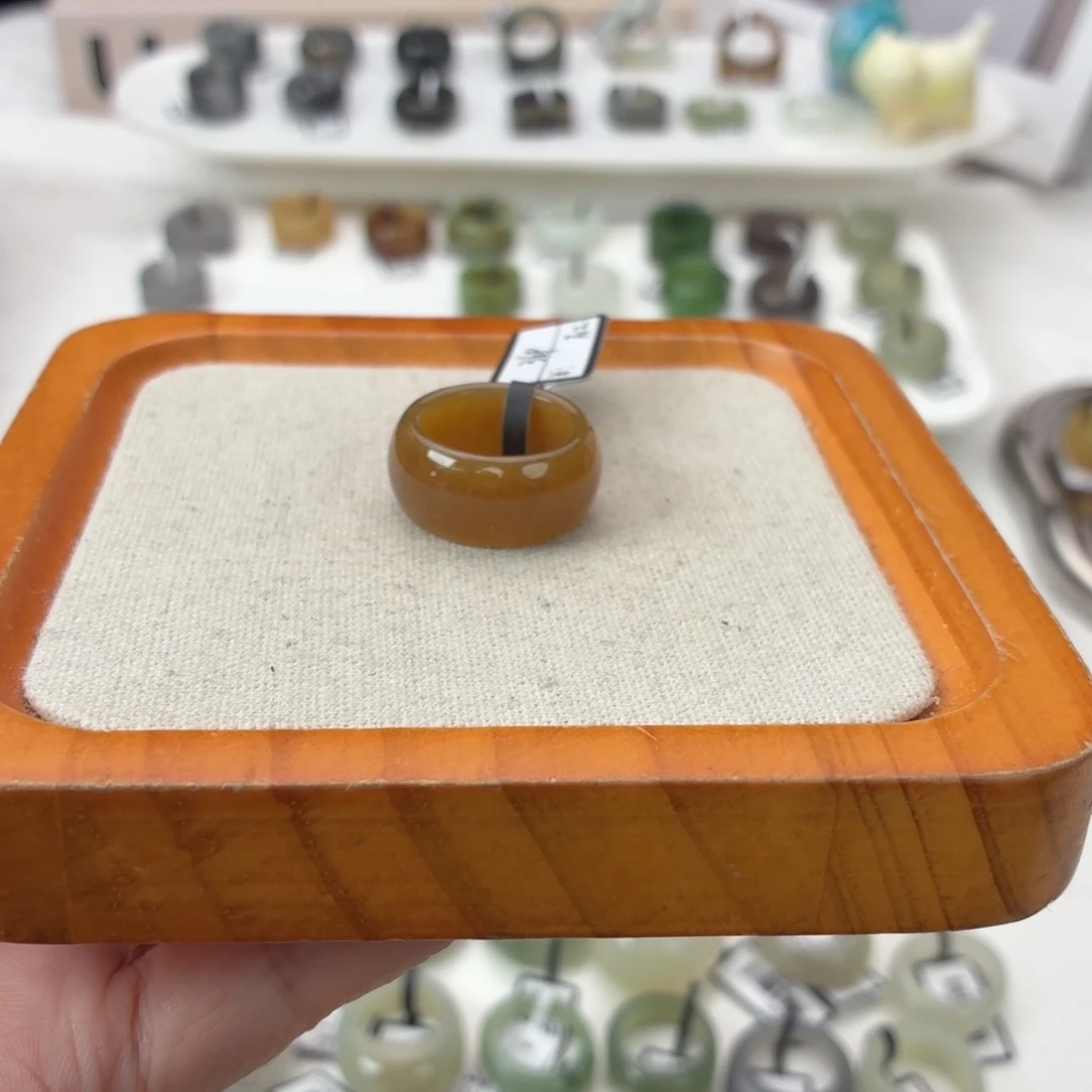 和田玉（糖玉）未镶嵌戒指z66糖墩16.6不退换