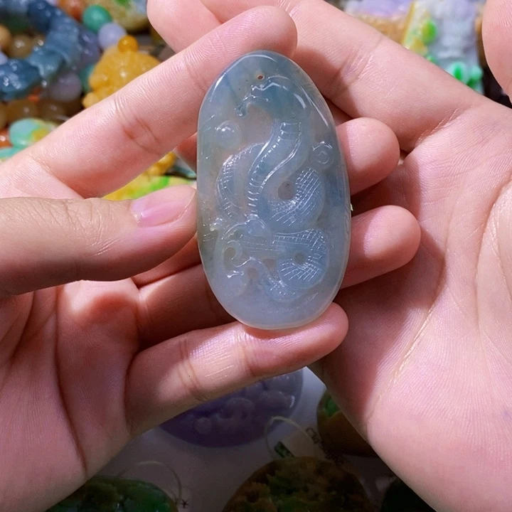 未镶嵌定制翡翠翡翠蛇牌