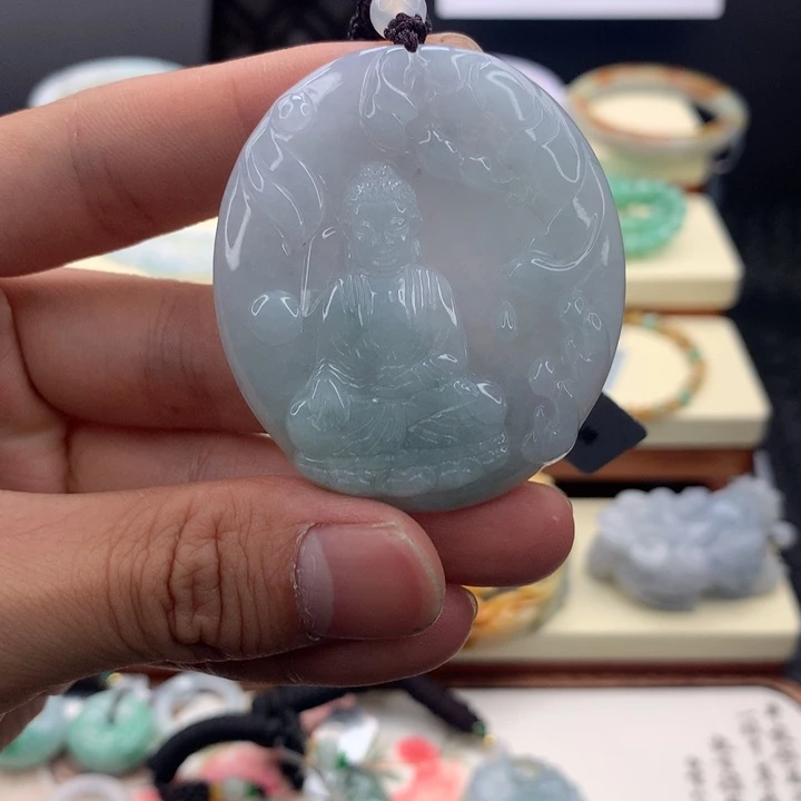 翡翠未镶嵌颈饰吊坠