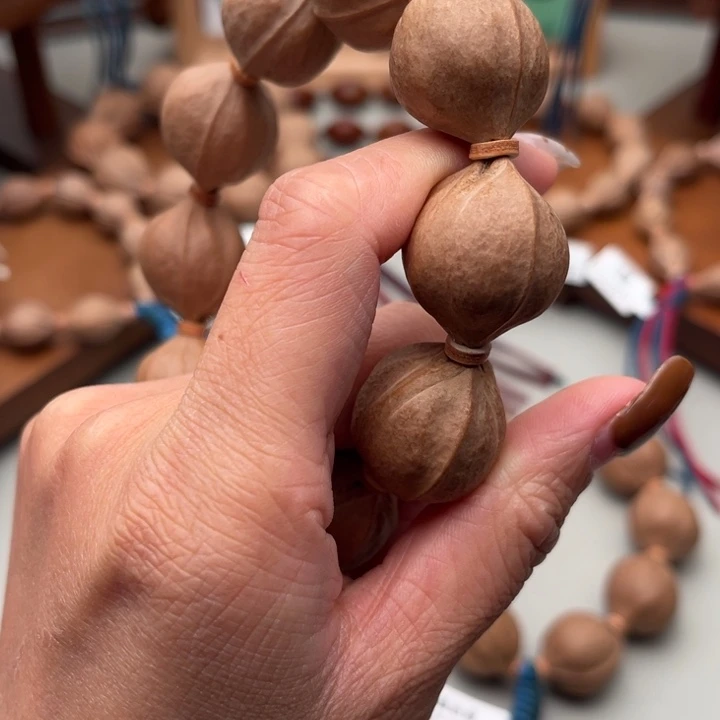 墨***真橄榄核手串/手链梅林铁核梅林发货