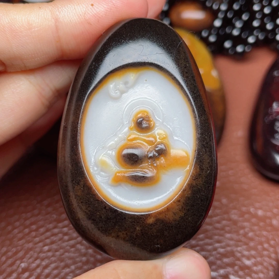 和田玉颈饰未镶嵌用****2