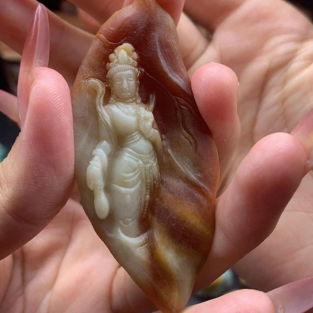 翰***馆未镶嵌定制翡翠翡翠