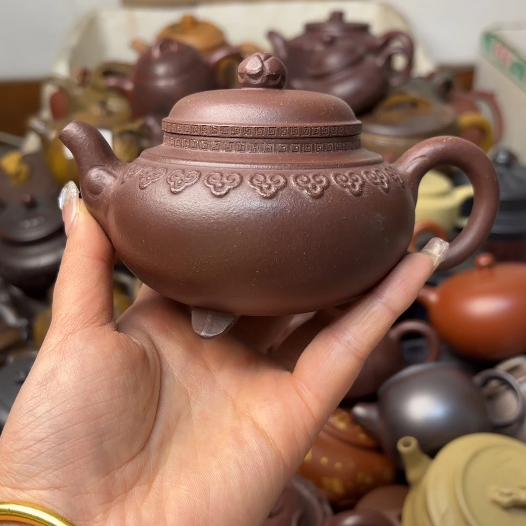 紫砂茶壶铁质微瑕疵