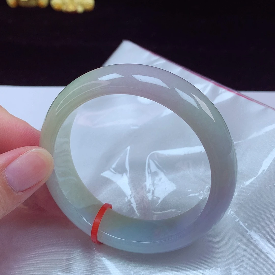 翡翠手镯未镶嵌56-57圈