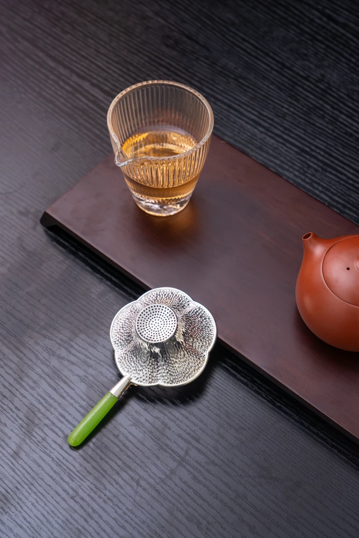 E074-锡合金花瓣茶漏