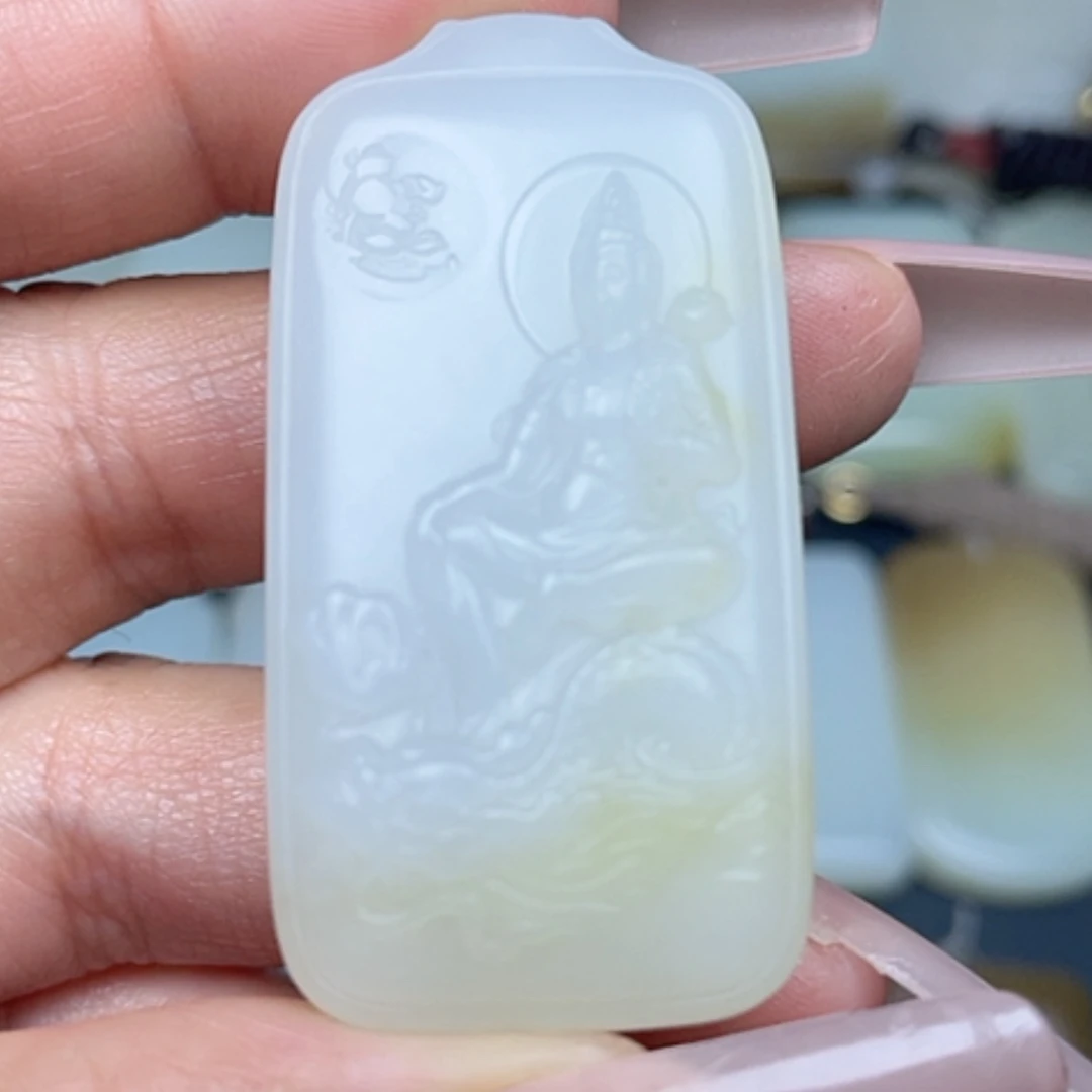 【闪购商品】颈饰未镶嵌和田玉