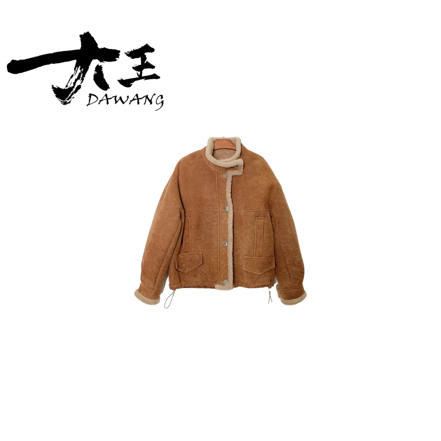 DAWANG | 2025设计师款驼色经典皮毛一体短款上衣A833