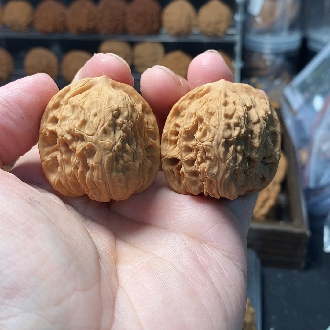 J***雪1文玩核桃宽城39-55