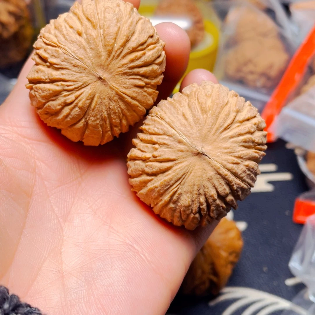 吊坠文玩核桃猴头元宝