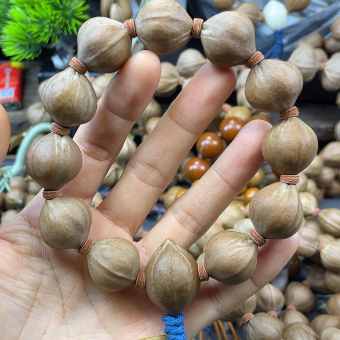 天***哥吊坠橄榄核20x22红核