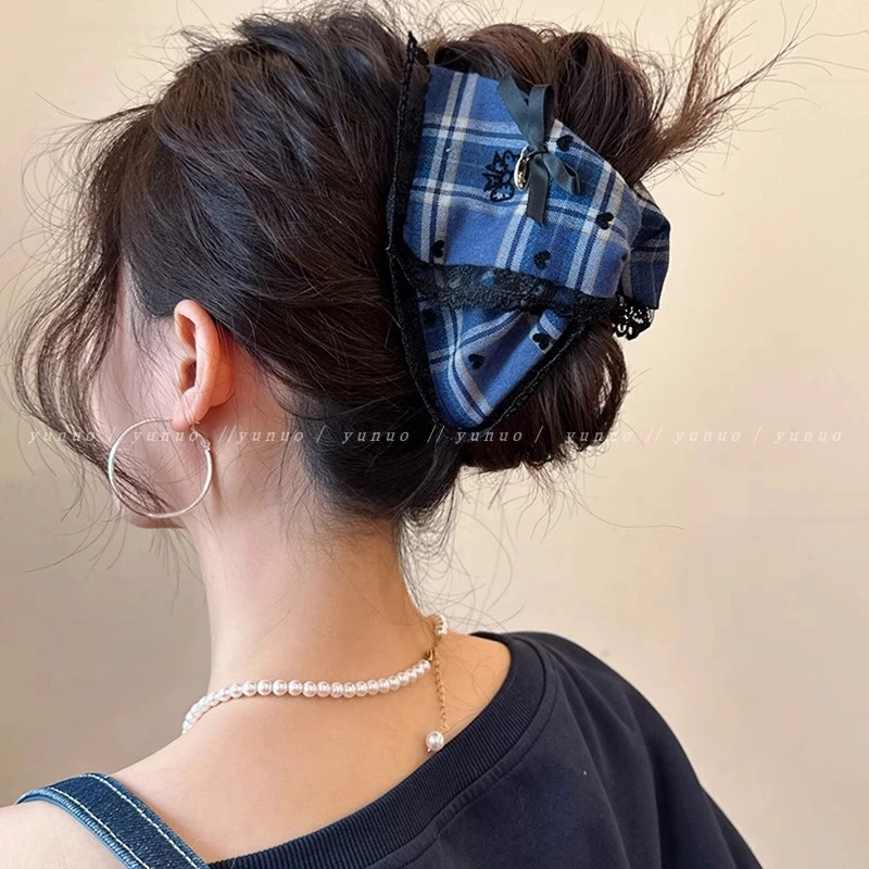 复古显白韩系三角抓夹后脑勺发量多发夹盘发高级感鲨鱼夹2025新款