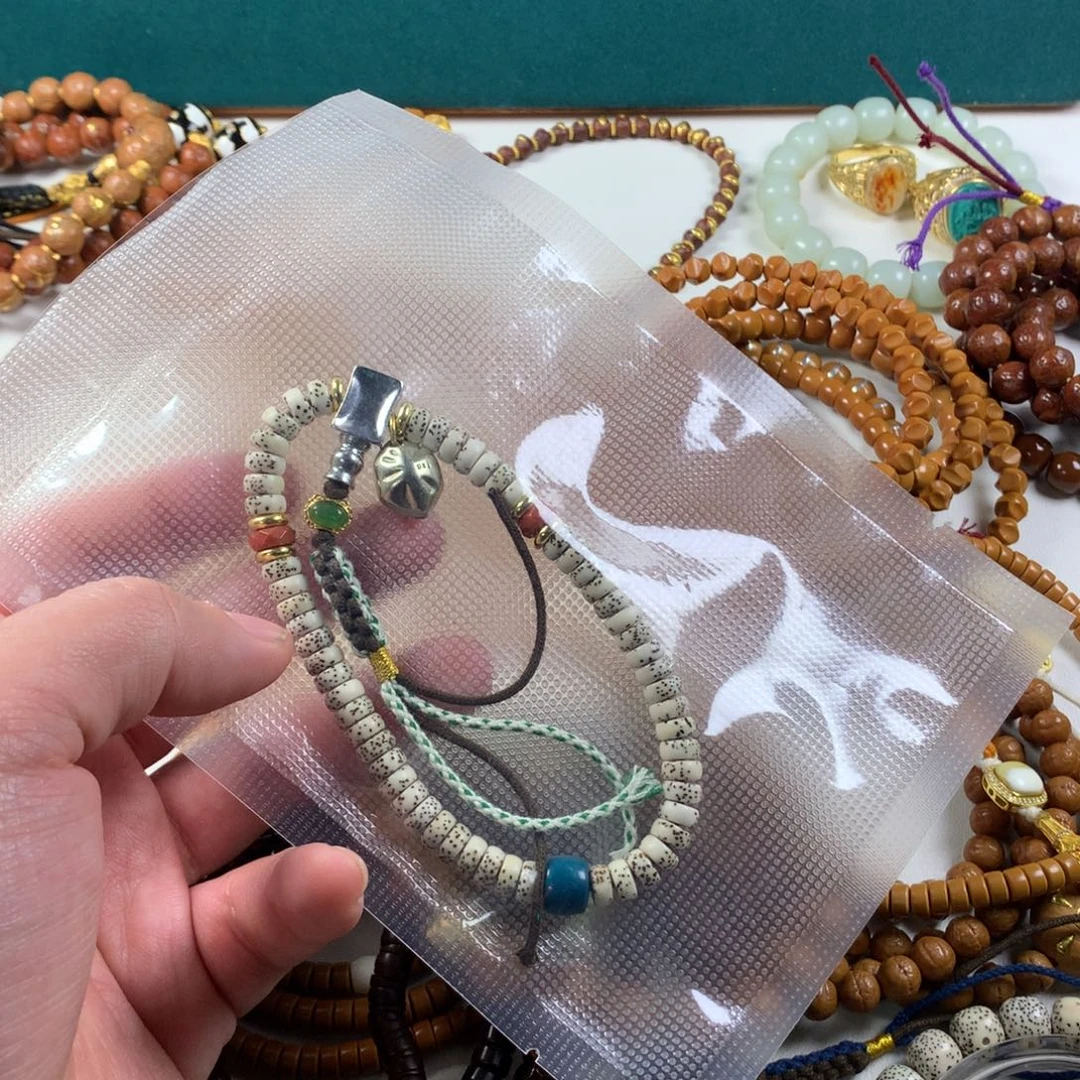 吊坠星月菩提。。。。。。。。。。