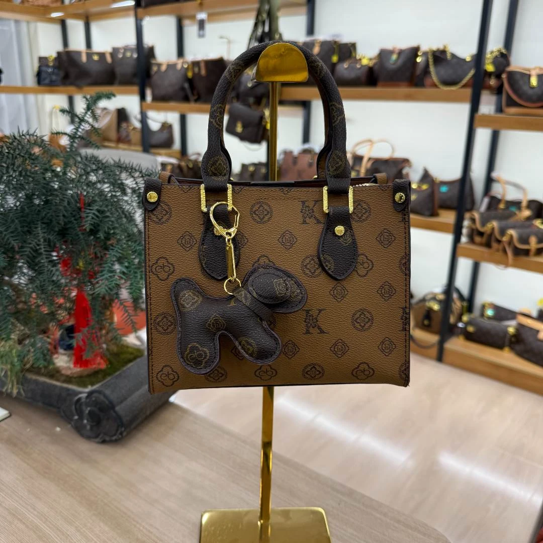 赛安娜【4002】字母拼色手提丛林包秋冬新款复古丛林包【宽22高16】