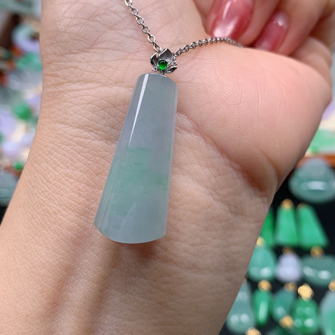 缅甸天然A货翡翠，冰飘花无事柱，编号457/1213尺30,6-13-6.8