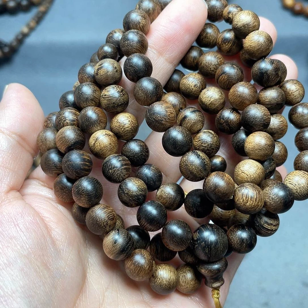 沉香手串雷*雨白棋瘤疤0.8