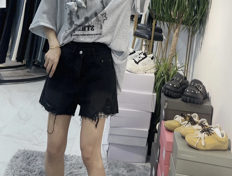 牛仔短裤显瘦款闺蜜女装