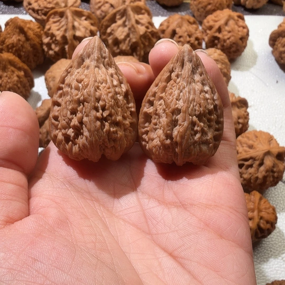 文玩核桃吊坠塔尖