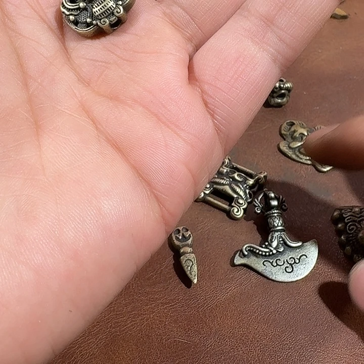 王***璐藏传文玩配饰配饰