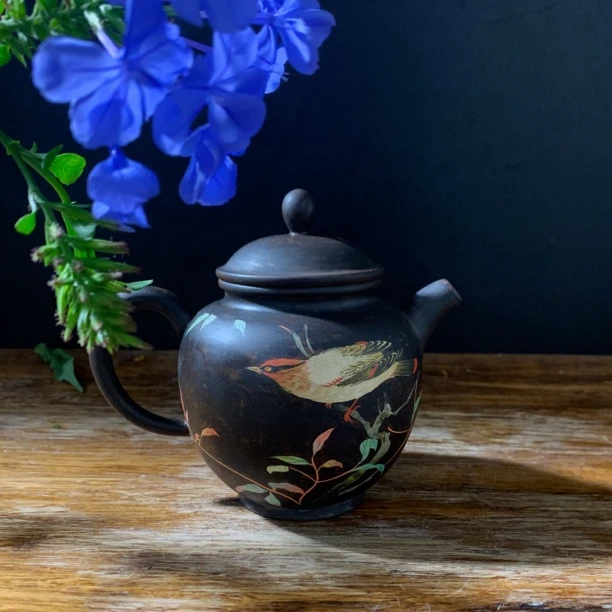 云南建水紫陶茶壶中式喜上枝头茶壶复古手磨陶瓷壶彩填球孔泡茶壶