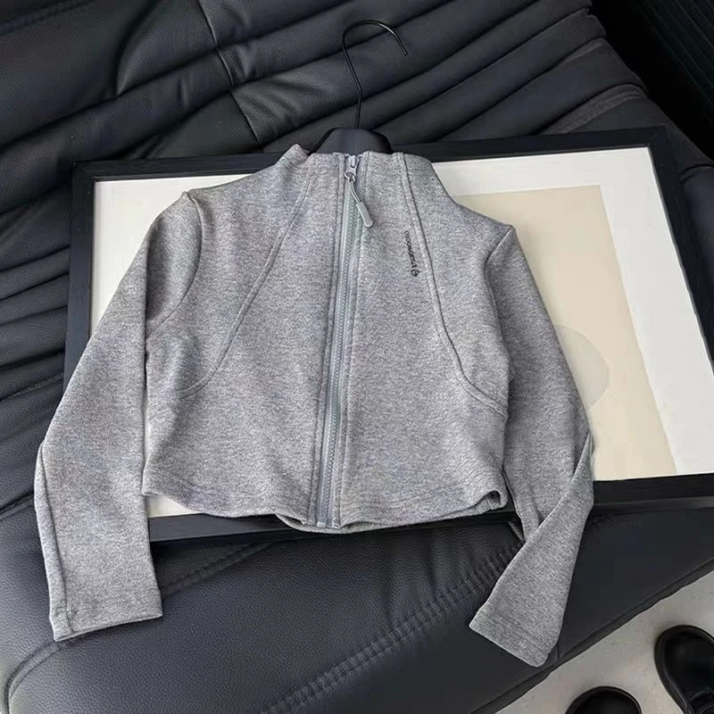 儿童运动风外套2025秋季新款男女童韩版简约百搭拉链休闲时尚上衣