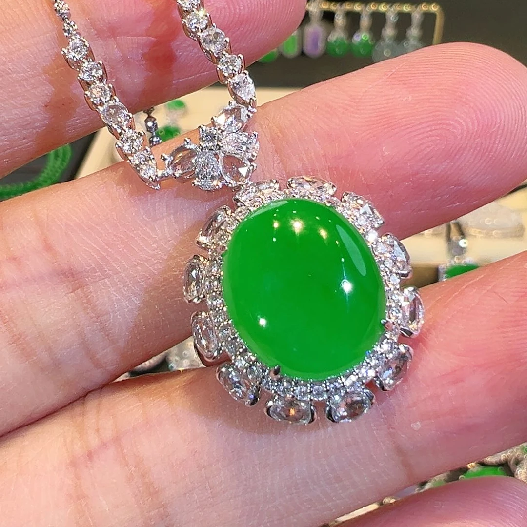 翡翠吊坠(不含链)18K金镶嵌翡翠