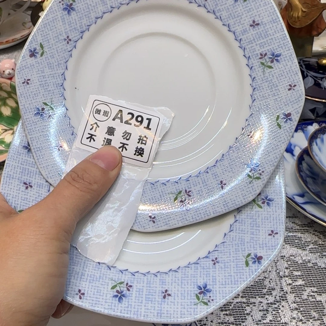 咖啡杯里的咖啡是我的最