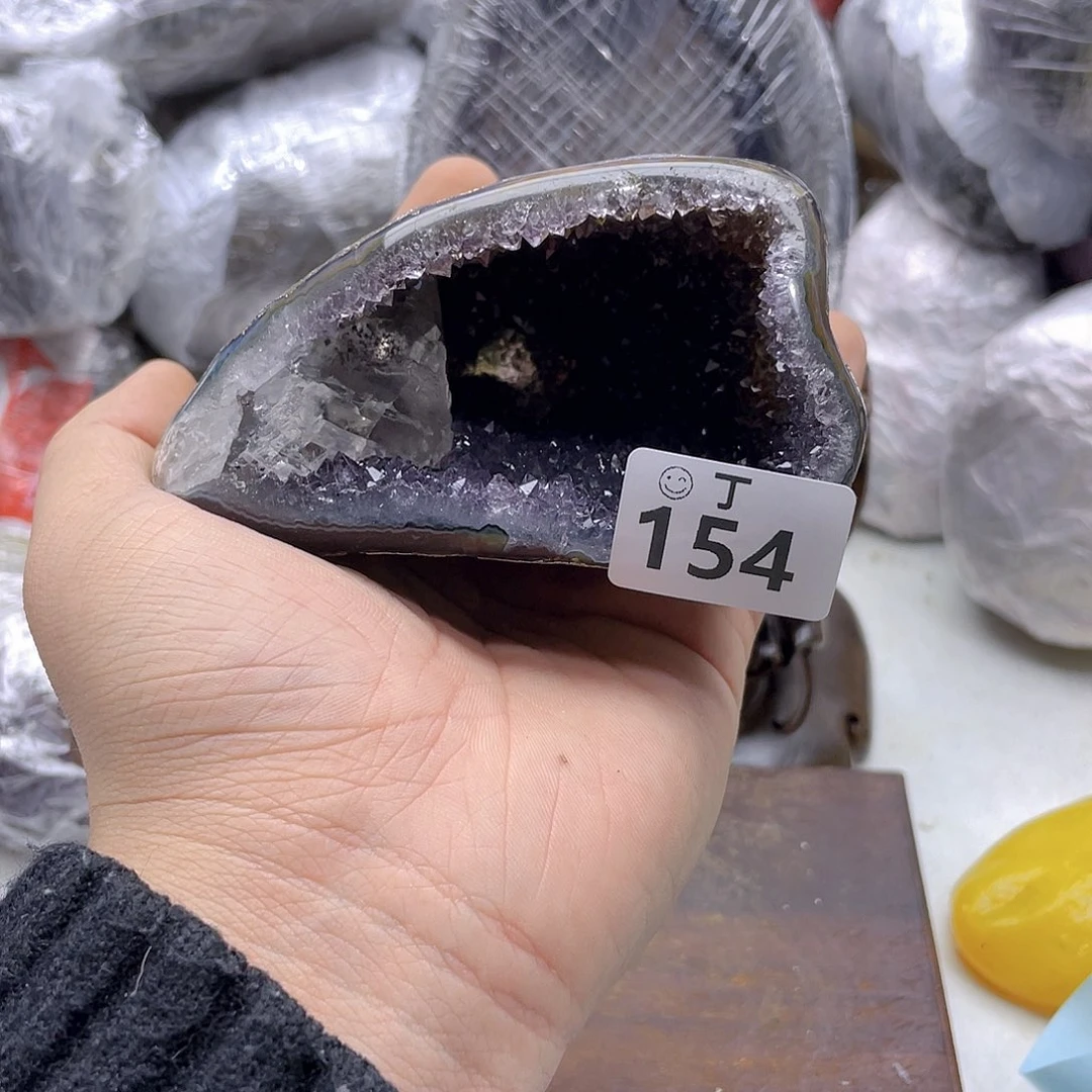 紫晶大型摆件（非配饰）未镶嵌