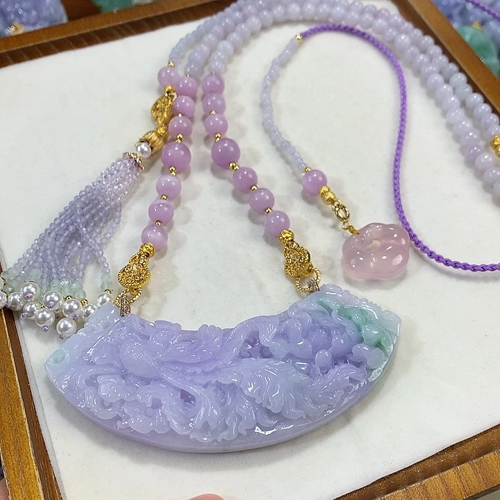 翡翠未镶嵌颈饰翡翠吊坠