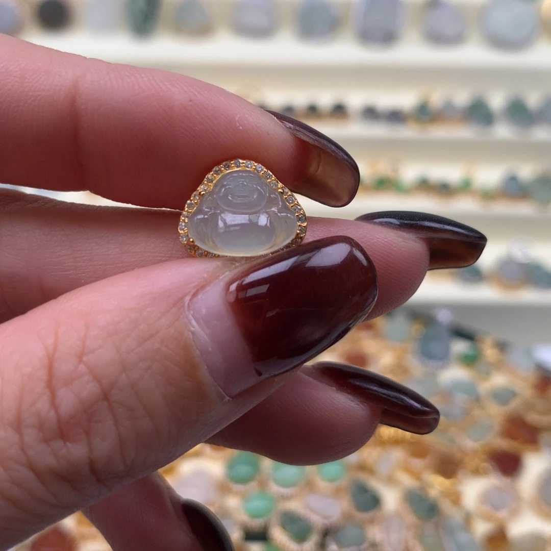 翡翠银S925镶嵌颈饰佛公