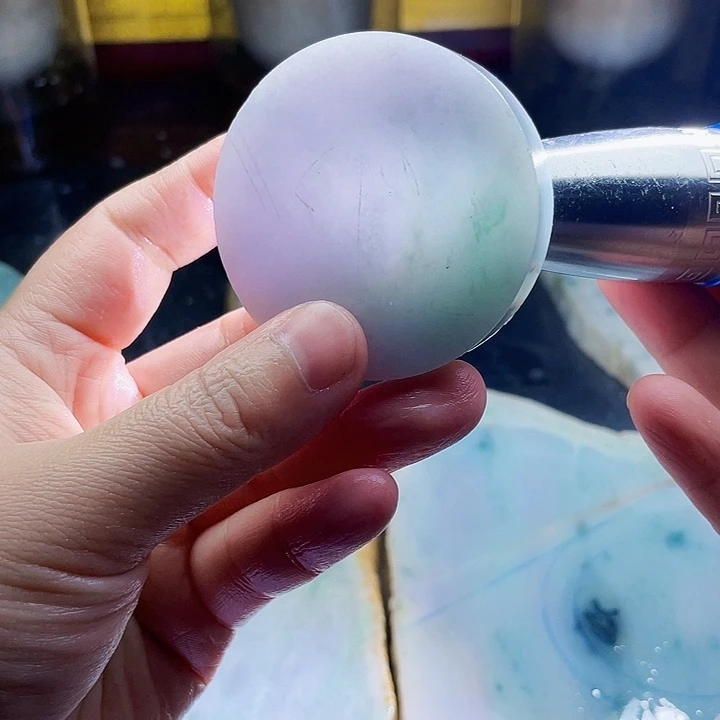 翡翠未镶嵌颈饰毛料63