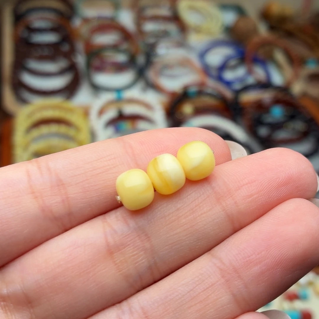 蜜蜡未镶嵌吊坠(不含链)7.8mm