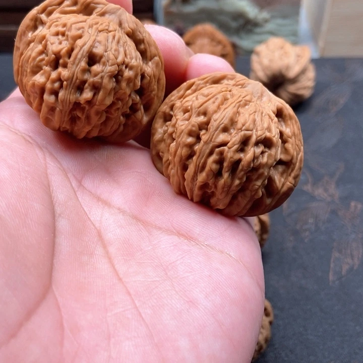 文玩核桃把件汉高楼全品