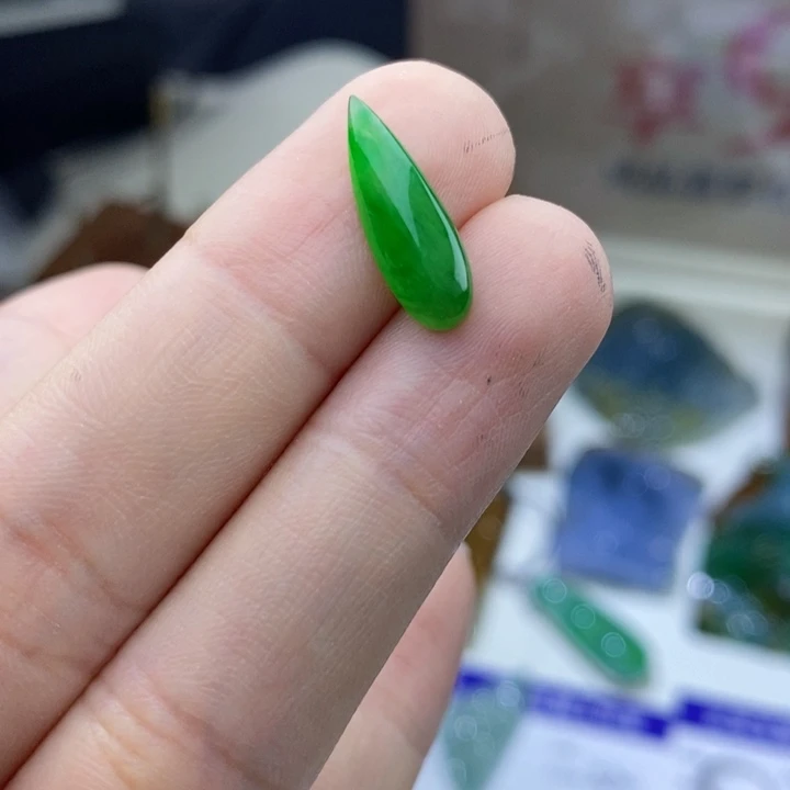 【闪购商品】未镶嵌挂件翡翠翡翠水滴